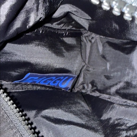 Baggu Medium Cargo Crossbody - Black - Picture 2 of 10